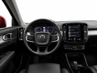 VOLVO XC40 MOMENTUM 2020 Moteur 4 cylindres 2,0 L turbocompressé Transmission automatique à 8 rappor... (image 1)