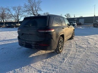 | Commandview Dual-Pane Sunroof | Apple Carplay Capable | Gps Navigation | Heated Front Seats | Vent... (image 4)