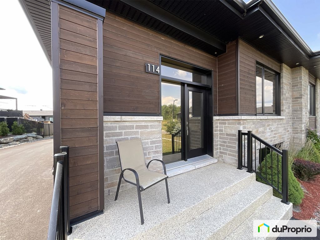 $450,000 - Semi-detached for sale in Waterloo — photo 2