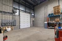 ENTREPÔT À LOUER À LAVAL - 2457PI2 Contactez François au 438-806-9379 pour réserver votre espace com... (image 3)