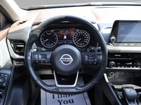 ACCIDENT FREE 24 SERVICE RECORDS LOCAL ONATRIO CAR Nice Clean Nissan Qashqai SV 2.0L with Automatic... (image 8)