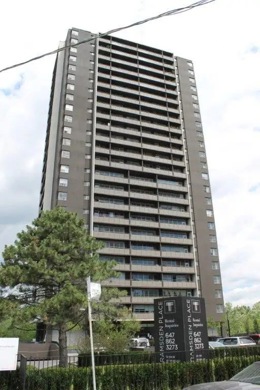 1 Bedroom Apartment for Rent - Yorkville - Indoor Pool in Long Term Rentals in City of Toronto - Image 12