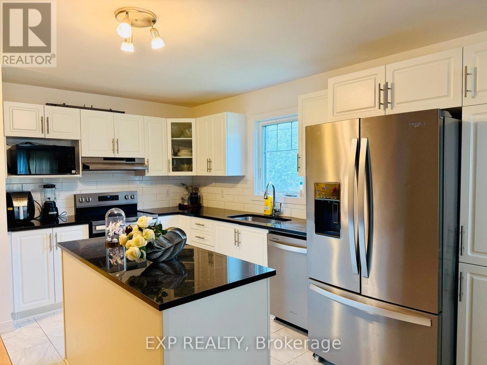 73 DARQUISE STREET Clarence-Rockland, Ontario 5