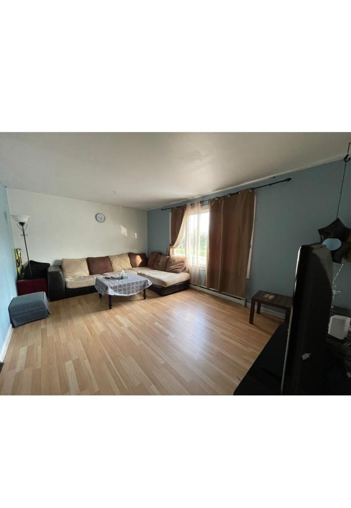 Three bedrooms apartment for rent 2