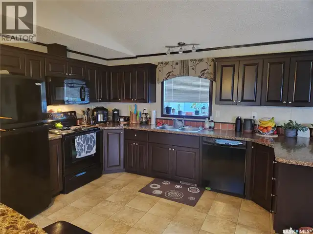 2118 100B STREET Tisdale, Saskatchewan in Houses for Sale in Saskatoon - Image 16