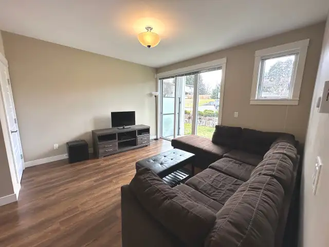 2-Bedroom 2-Bathroom l 103-110 Baxter Avenue l Townhouse in Long Term Rentals in Kitimat - Image 7