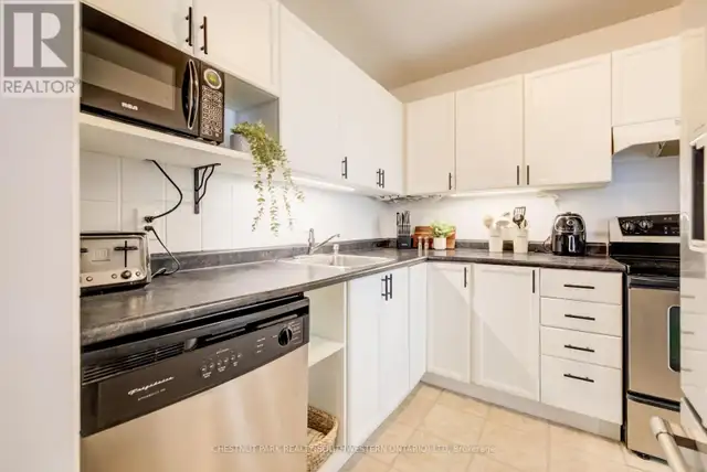 11 - 210 HIGHLAND CRESCENT Kitchener, Ontario in Condos for Sale in Kitchener / Waterloo - Image 16