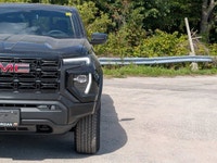 Turbocharged 2.7L I4 Engine for powerful performance - 4x4 drive ensures stability in all weather co... (image 5)