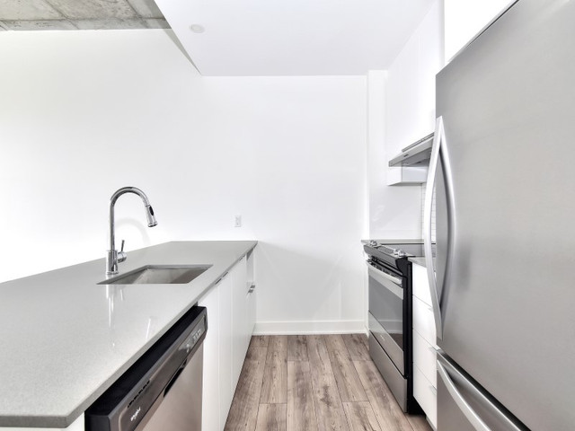 Studio Condo Appartement neuf à louer-Plateau dans Locations longue durée  à Ville de Montréal - Image 2