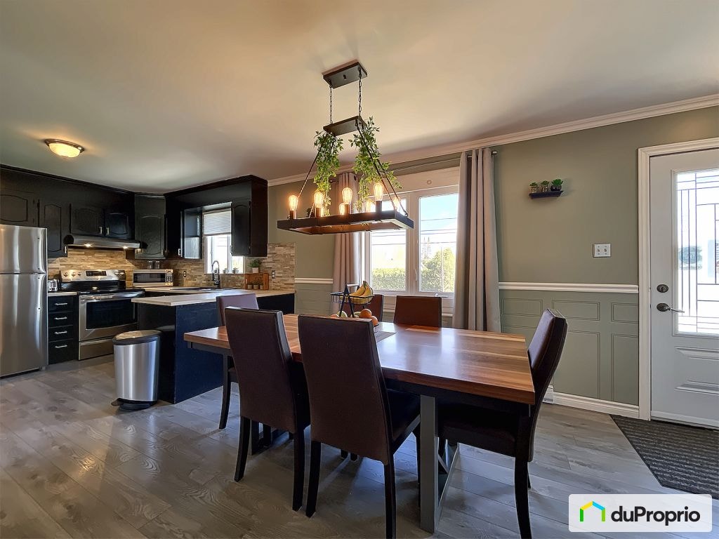 $387,100 - Bungalow for sale in St-Robert — photo 2