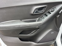Car Fax Link https://vhr.carfax.ca/?id=DfQSmALID3nUyJXIn05J7fQLtGasWtTD AMVIC Licensed Dealer Engine... (image 7)