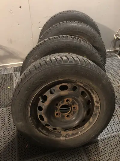 Four 15” winter tires 2 NOKIAN TYRES NORDMAN 7 2 GISLAVED NORDFROST 200 195/65 R15 95TXL All tires a...