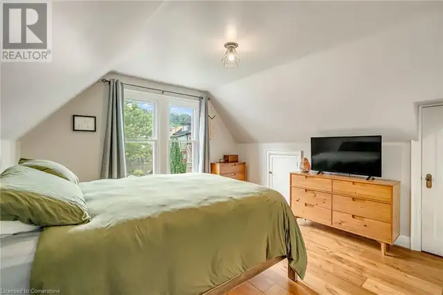 52 DELAWARE Avenue Hamilton, Ontario in Houses for Sale in Hamilton - Image 20