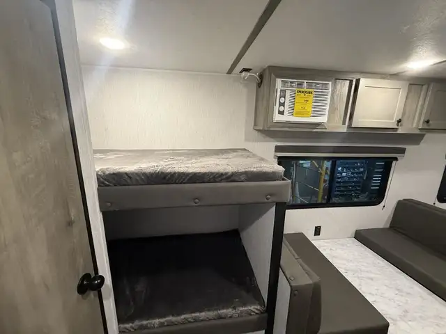 2026 Sunset Park RV Sunlite Limited 19BH in Travel Trailers & Campers in Longueuil / South Shore - Image 8