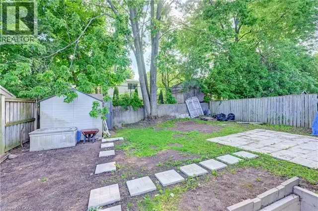 53 HELENE Crescent Waterloo, Ontario in Houses for Sale in Kitchener / Waterloo - Image 7