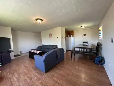 Main Ave. 3 Bdrm ,1&1/2 Baths, 4 Appliances, Patio- Sept 1, 2025