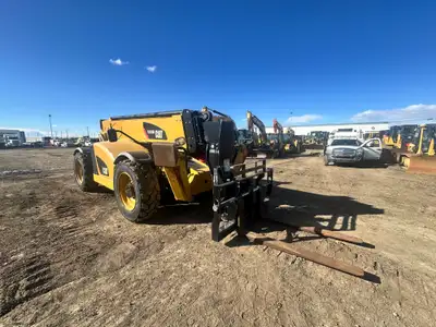 2018 Caterpillar TL1255D Telehandler 3220 hours 12,000 lb lift capacity 55 foot lift height 40 foot...
