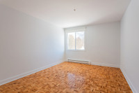 2 bedrooms Apartment for rent in Pointe-Claire Ideally located in Montreal Available now, this 2 bed... (image 4)