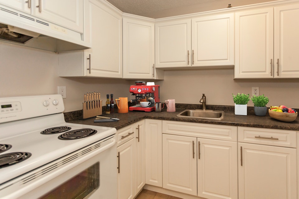 Two Bedroom Suite in City Park 4