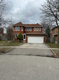 9 Bedroom 4 Bths located at Queen St W & Chinguacousy Rd