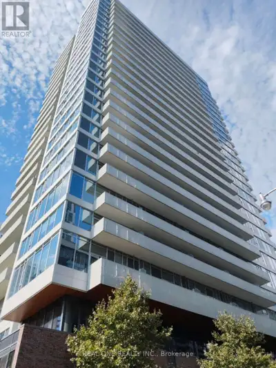 Discover Your New Home In The Heart Of Downtown East! This Bright And Spacious 2-Bedroom Corner Suit...