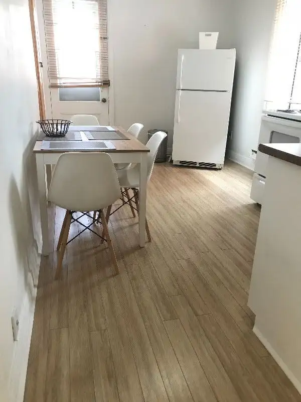 41/2 à louer à Cote-des-neiges, 5 min métros ligne orange in Long Term Rentals in City of Montréal - Image 8