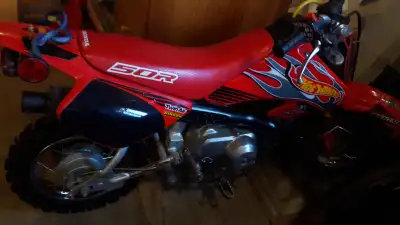 2000 Honda CRF50, needs nothing, very clean and well maintained. Starts easy,idles properly, shifts...