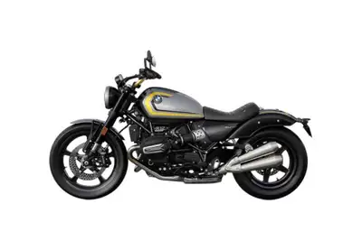 2025 BMW R12 Come and meet our experts at Gabriel BMW Moto / Moto International, your dealer in Mont...