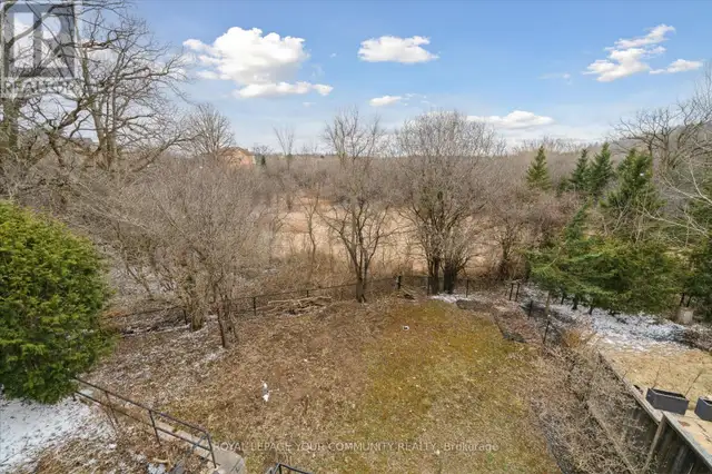 118 CHAPMAN COURT Aurora (Aurora Grove), Ontario in Houses for Sale in Markham / York Region - Image 23