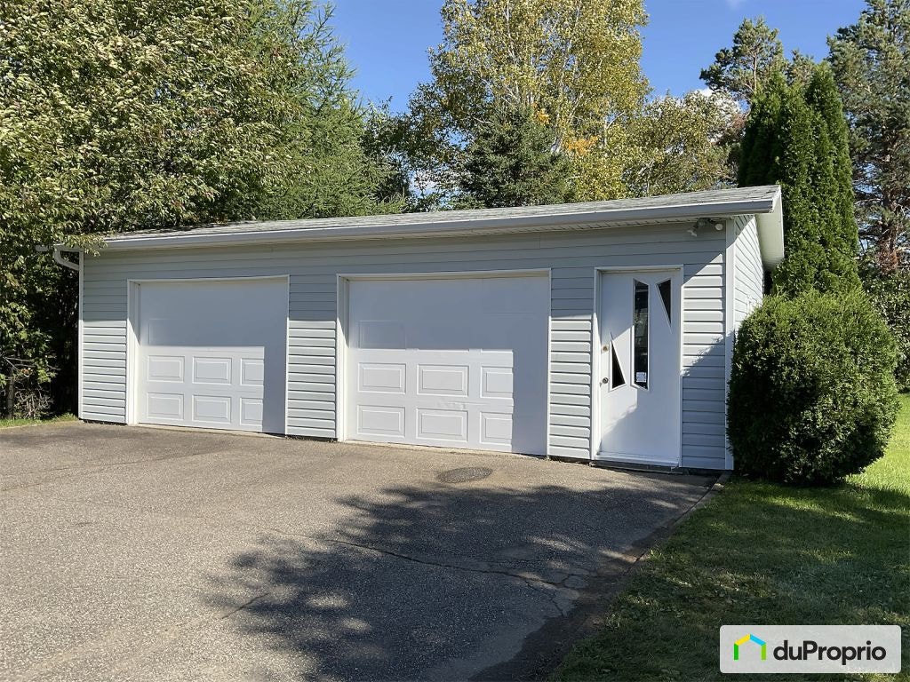 $399,000 - Bungalow for sale in Chicoutimi (Laterrière) — photo 3
