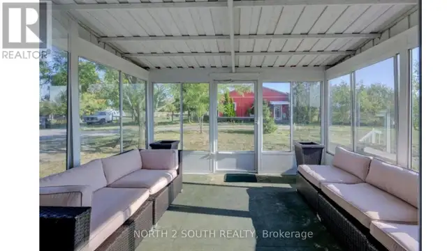 6737 HIGHWAY 20 West Lincoln (Smithville), Ontario in Houses for Sale in Hamilton - Image 20