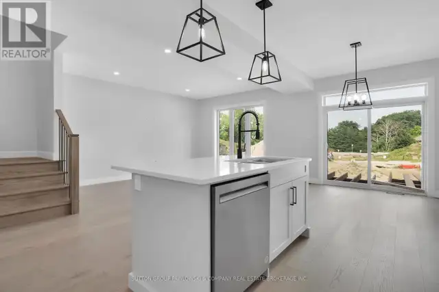 422 OLD WONDERLAND ROAD London South (South N), Ontario in Land for Sale in London - Image 17