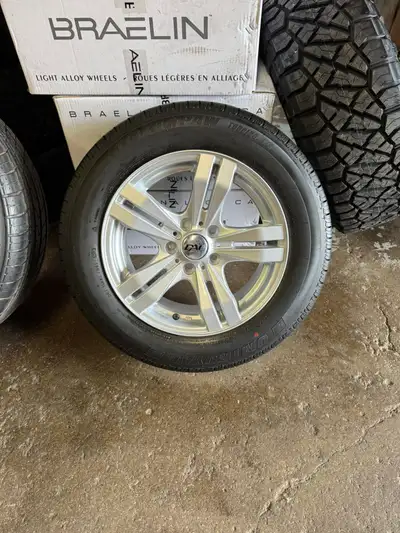 4 New 15 DAI Target Wheels w/ 195/65R15 Uniroyal Tiger Paw Tires 5 x 108 The wheels are brand new, a...