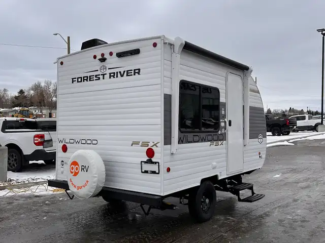 2026 WILDWOOD 135ICE in Travel Trailers & Campers in St. Albert - Image 7