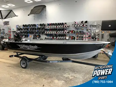 The MirroCraft Laker 3673 Tiller model is ready to hit the water! With a 74” wide beam and deep bow...