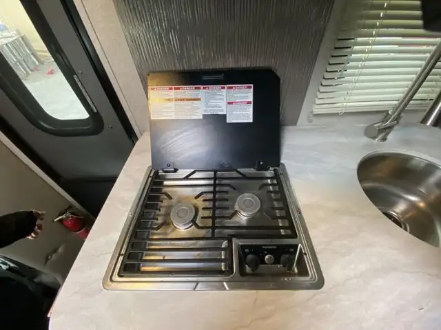 2020 Adventurer LP Class C Adventurer 23RB in RVs & Motorhomes in Kamloops - Image 33