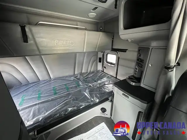 2015 Peterbilt 579 in Heavy Trucks in Saskatoon - Image 14