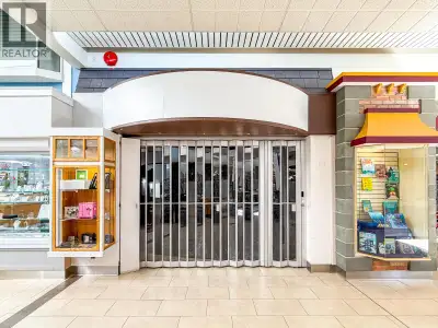 Excellent retail opportunity comprising approximately 850 SF in Salmon Arm's dominant regional shopp...