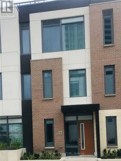 TH36 - 1050 PORTAGE PARKWAY Vaughan (Concord), Ontario