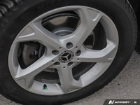 * Drivetrain: Standard 4MATIC all-wheel drive in Canada to ensure optimal traction in snow. * Transm... (image 8)