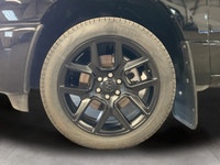 Presenting the stunning 2026 Ram 1500 Sport in an elegant black finish, equipped with a robust 4x4 d... (image 8)