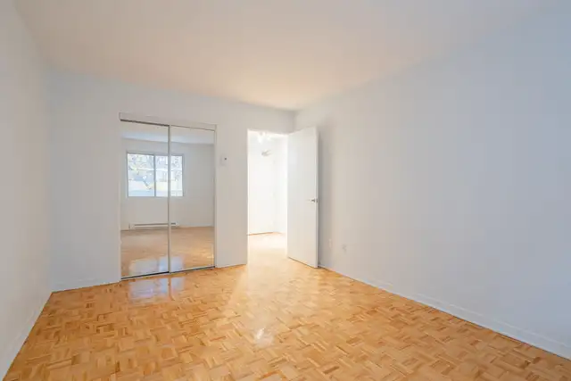 Downtown,1,bedrooms,chambres,31/2,to rent,centre ville,available in Long Term Rentals in City of Montréal - Image 9