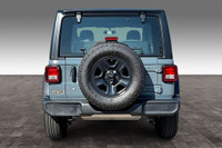 3.6 L 6 Cyl Engine Vehicle Options: Rear Back Up Camera, Touch Screen Radio System, Bluetooth, Accid... (image 3)