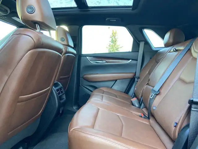 2022 Cadillac XT5 Premium Luxury in Cars & Trucks in Calgary - Image 23