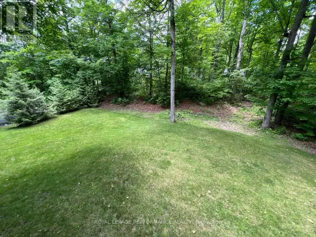253 LACOURSE LANE Lanark Highlands, Ontario in Houses for Sale in Ottawa - Image 23