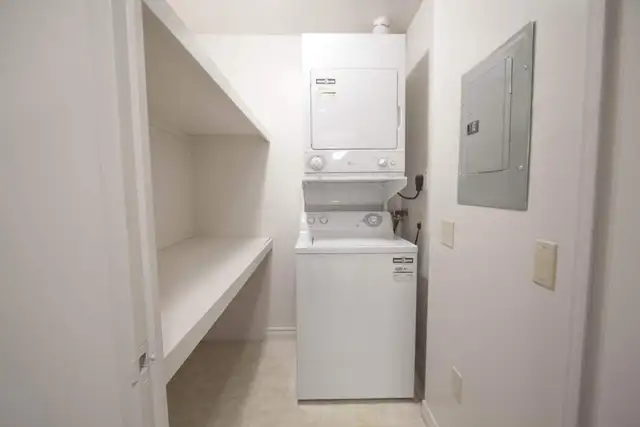 Beaverbrook Towers II - Pinetree Apartment for Rent in Long Term Rentals in London - Image 12