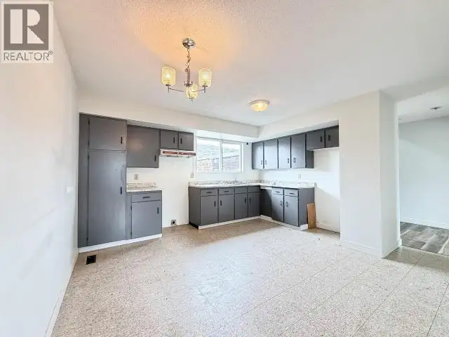 18-20 HARPER STREET Faro, Yukon in Houses for Sale in Whitehorse - Image 12