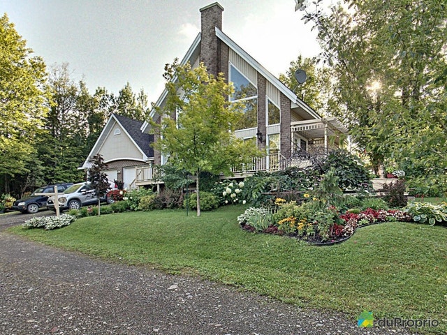 $525,000 - 1 1/2 Storey for sale in Les Hauteurs — photo 2