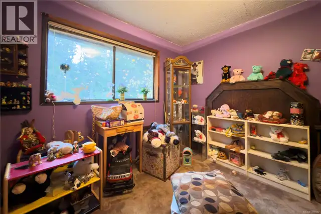 9571 Gleadle Rd Black Creek, British Columbia in Houses for Sale in Comox / Courtenay / Cumberland - Image 17