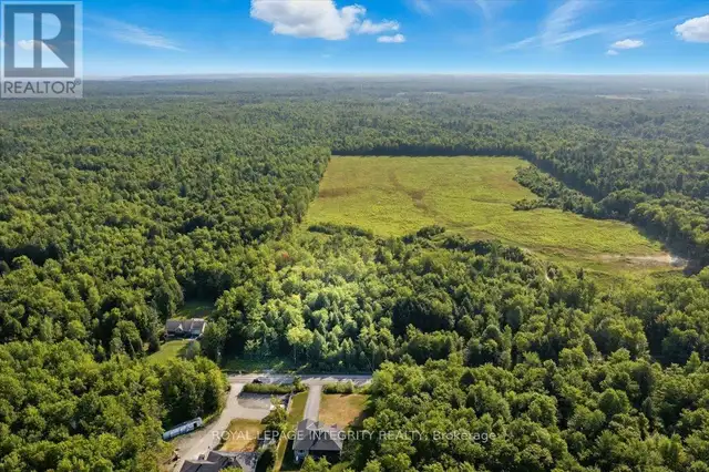 LOT ROLLIN ROAD Clarence-Rockland, Ontario in Land for Sale in Ottawa - Image 12